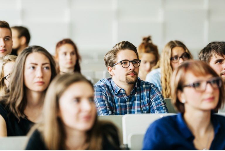 5 Tips to Being a Better Student